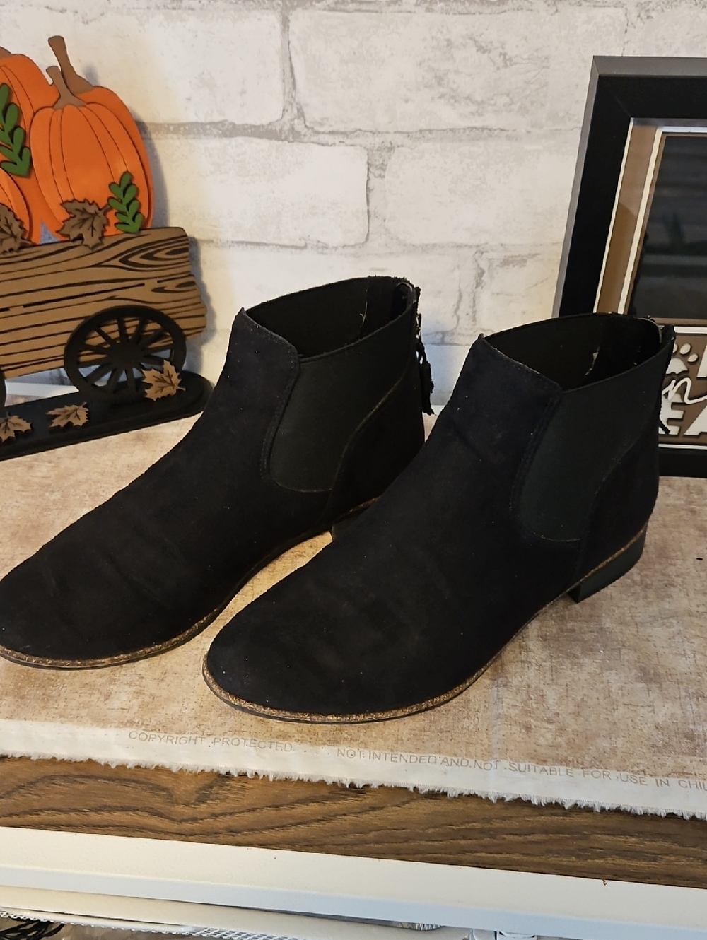 Dr. Scholl's Black Suede Ankle Booties with Low Heel Back Zip